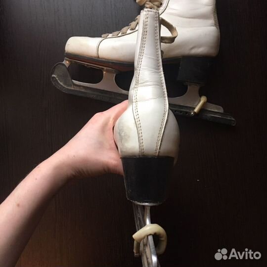 Коньки и лыжные ботинки СССР