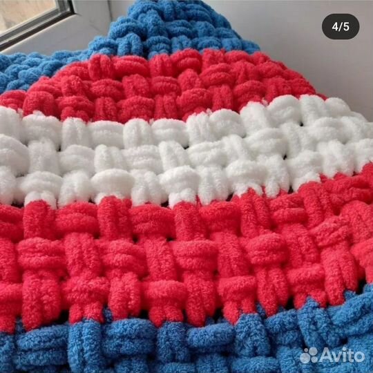 Плед из ализе пуффи щиткапа