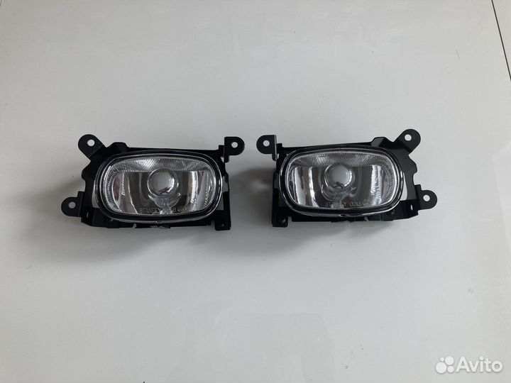 Фара противотуманная (1шт) Mitsubishi Outlander 1