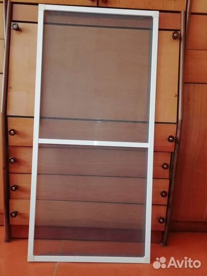 Москитные сетки на окна