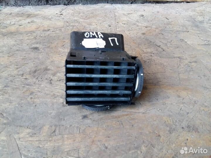 Дефлектор воздушный Opel Meriva A 2003-2010