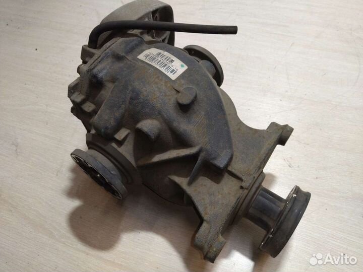 Редуктор бмв е53 из Японии