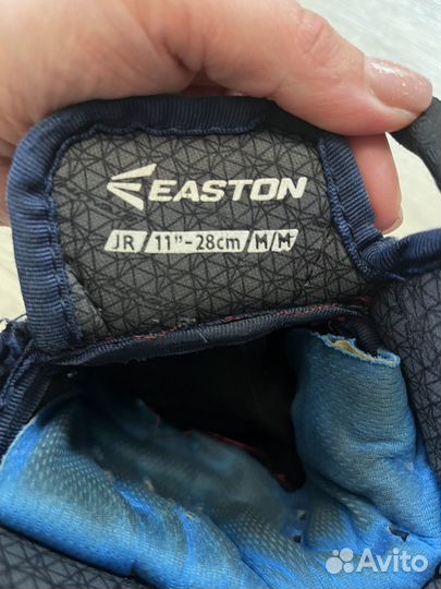 Перчатки хоккейные Easton 11