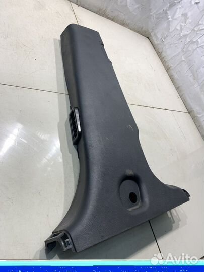 Обшивка стойки (передняя, правая) (Hyundai ix55)