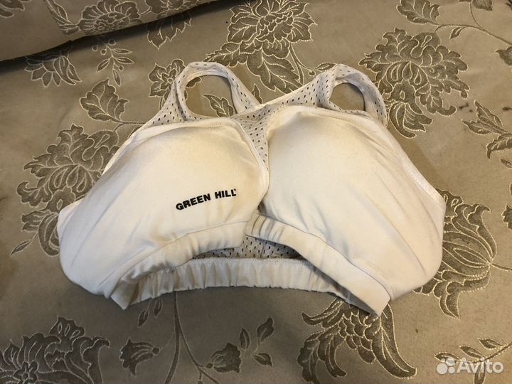 Защита на грудь женская