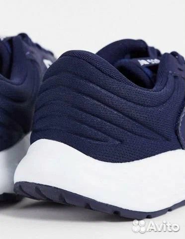 New Balance 520 V7 новые кроссовки,42 р и 44 о