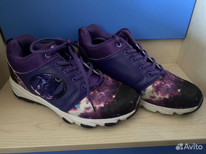 Кроссовки со съёмными колёсами. Бренд heelys. Р 38