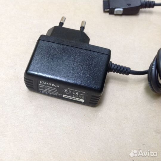 Зарядное устройство pantech 5265C2-EU