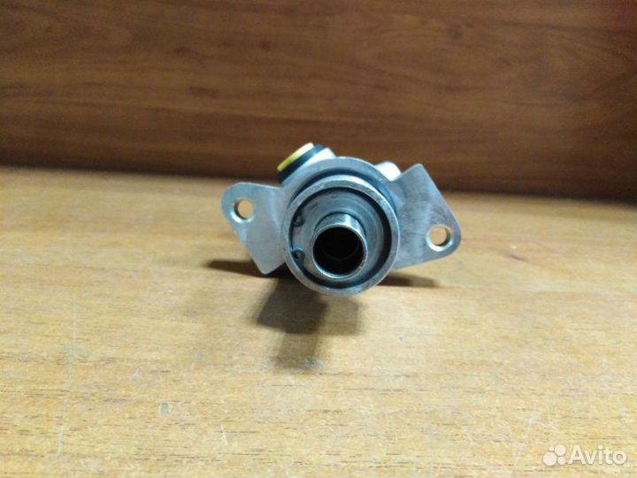 Главный тормозной цилиндр Mercedes-Benz E-Class