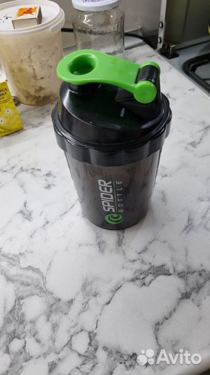 Шейкер для спортивного питания