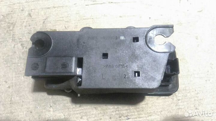 Ручка салона задняя левая Ford Focus 2