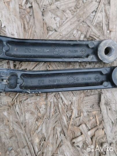 Рычаг щетки Audi A6 C5 C5 AGA 1998