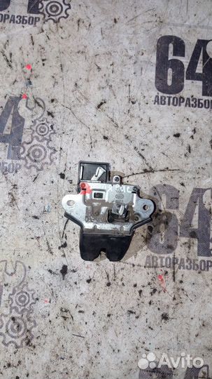 Замок багажника для Hyundai Solaris 1