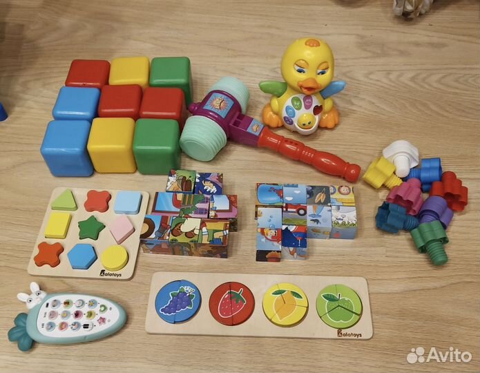 Развивающие игрушки пакетом