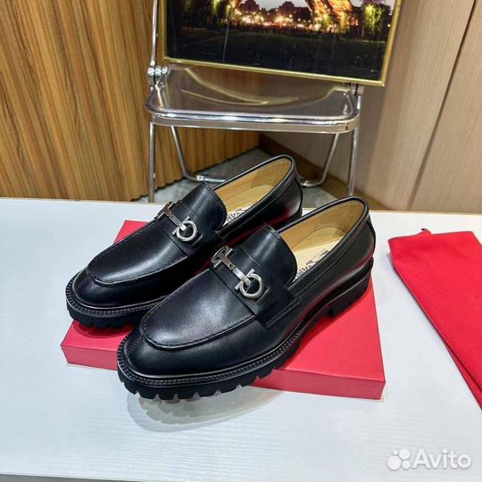 Идеальные лоферы Salvatore Ferragamo для активных людей