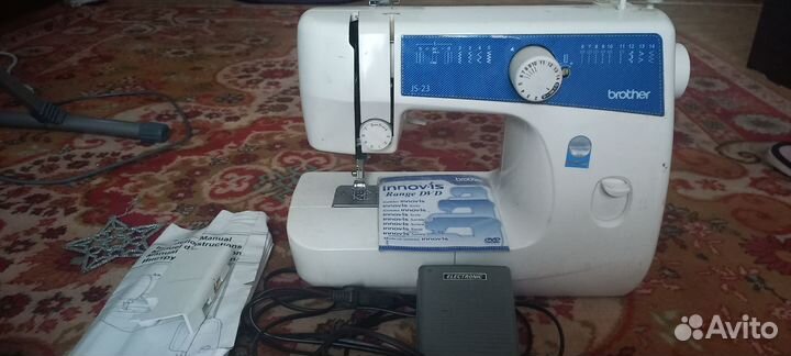 Швейная машина Brother