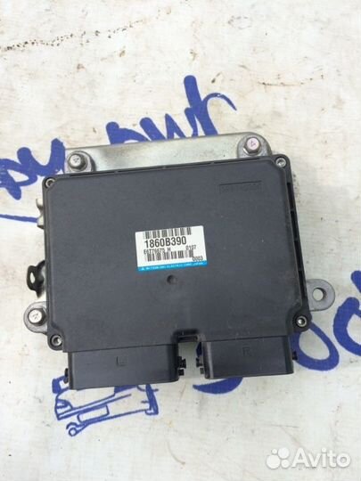 Блок управления двигателем Mitsubishi Outlender