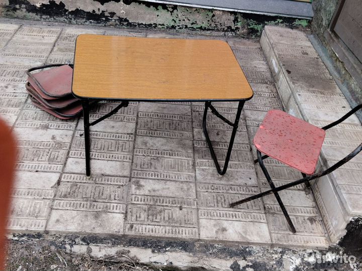 Стол и стулья складные туристические