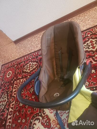 Детское автомобильное кресло бу