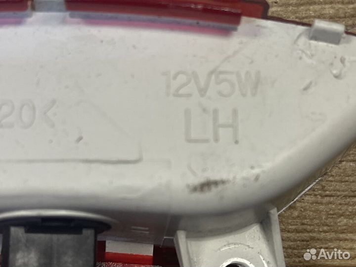 Фонарь подсветки в переднюю дверь hyundai santa fe