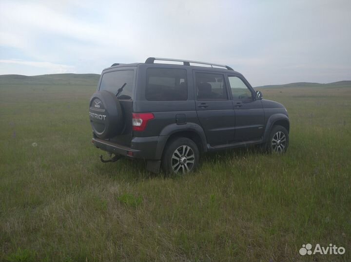 УАЗ Patriot 2.7 МТ, 2015, 169 700 км