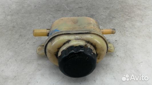 Бачок гу ssang yong rexton 1 (84K17NO01)