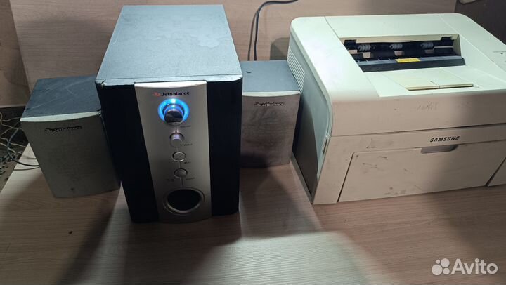 Сабвуфер с колонками