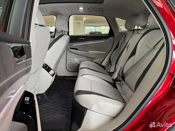 Volkswagen ID.7 286 л.с. AT, 2024, 10 700 км