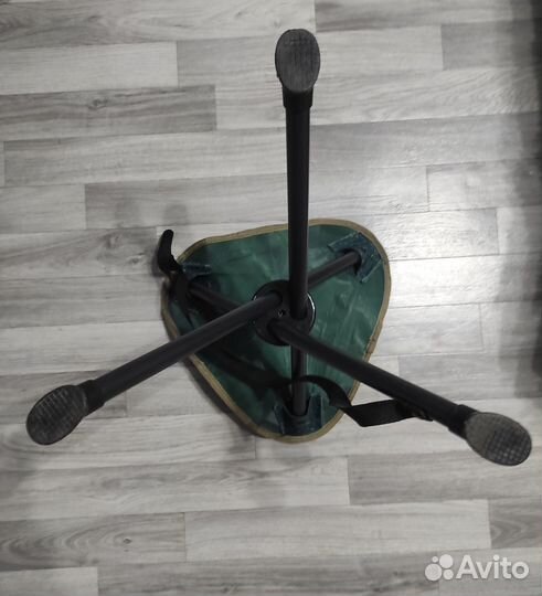 Табуретка походная