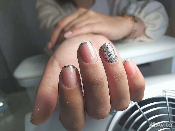 Маникюр на дому