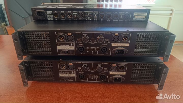 Усилитель 2х канальный 2шт и кроссовер 4х полосный