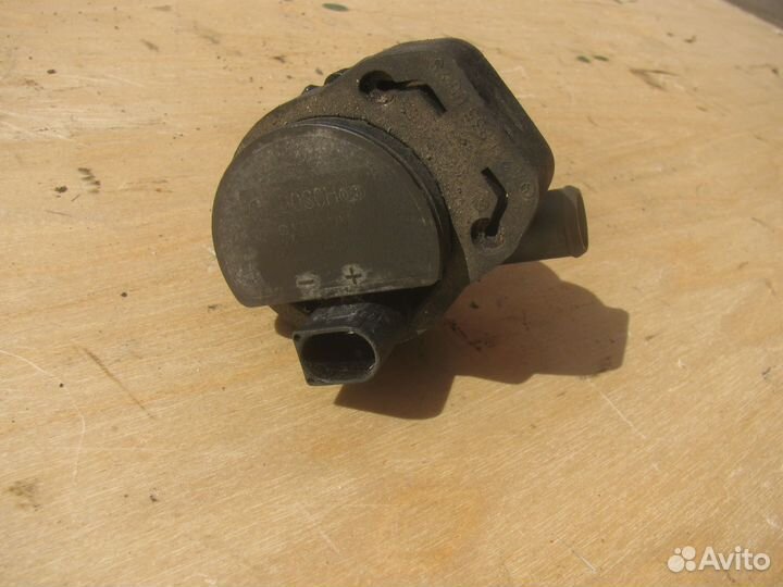 Дополнительная электро помпа Mercedes W211 W212