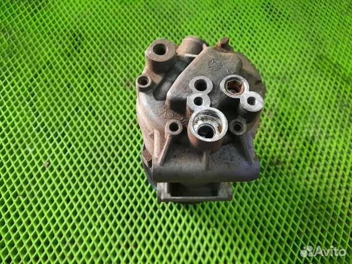 Компрессор кондиционера Renault Megane 2