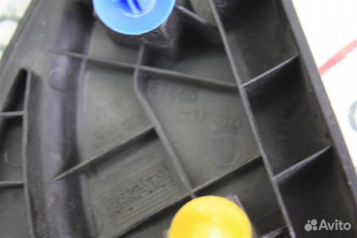 Накладка зеркала левого Hyundai-KIA Solaris 1