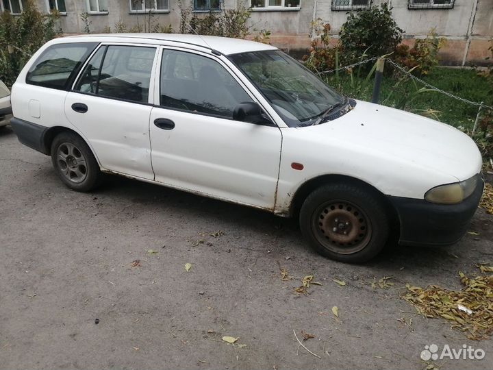 Mitsubishi Libero 1.3 AT, 2002, 222 222 км