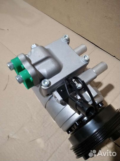 Компрессор кондиционера Hyundai Accent II (LC) рес