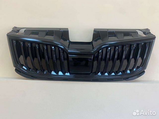 Решетка радиатора Шкода Октавия А7 рестайлинг купить в Москве с ...