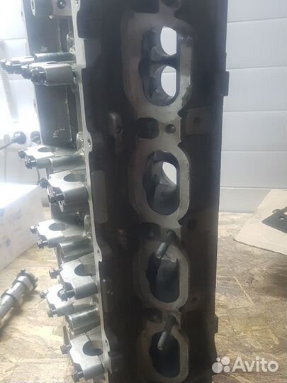 Головка блока цилиндров hyundai Genesis