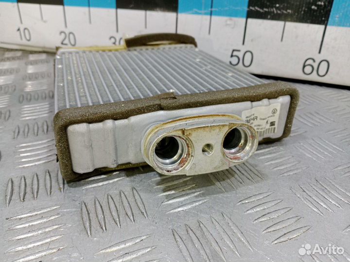 Б/У Радиатор отопителя Skoda VW Audi#001