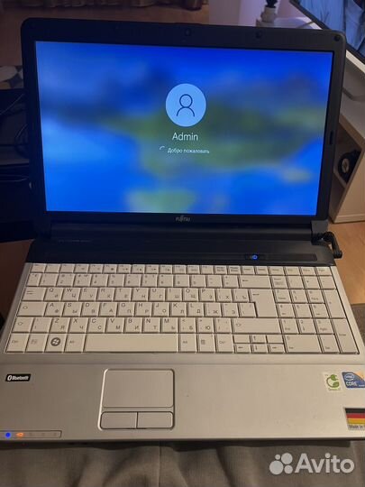 Ноутбук с SSD fujitsu lifebook A530, 