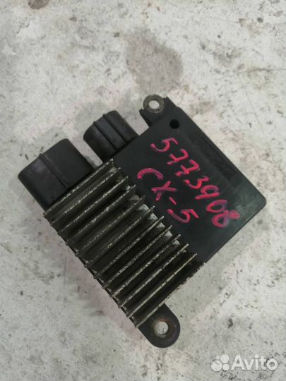 Блок управления вентилятором Mazda 5 1 CR