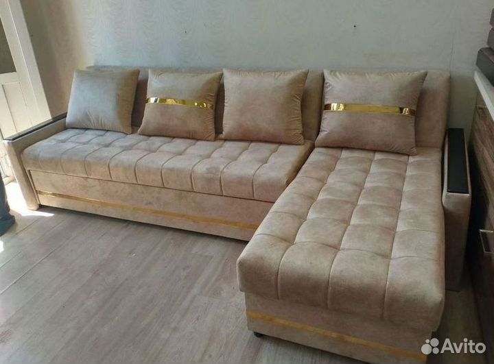 Угловые диваны в наличии не б/у