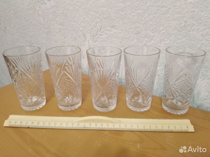 Бокалы, стаканы, стопки, кружки