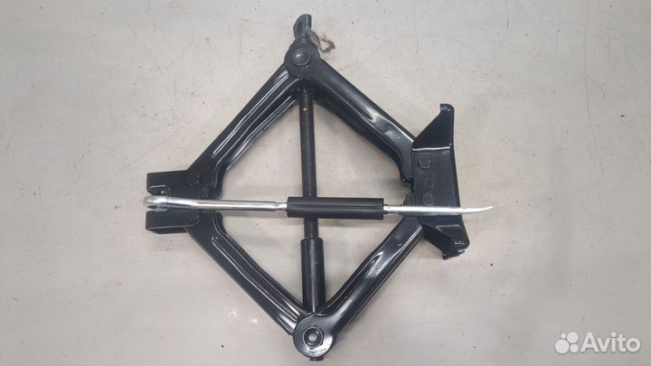 Домкрат Hyundai Sonata NF, 2007