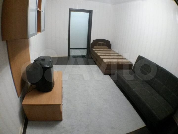 2-к. квартира, 56 м², 1/9 эт.