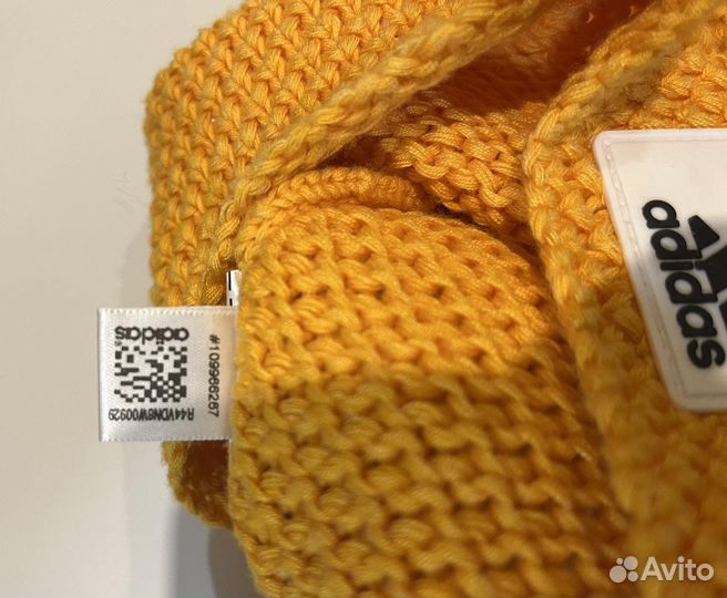 Шапка новая adidas женская