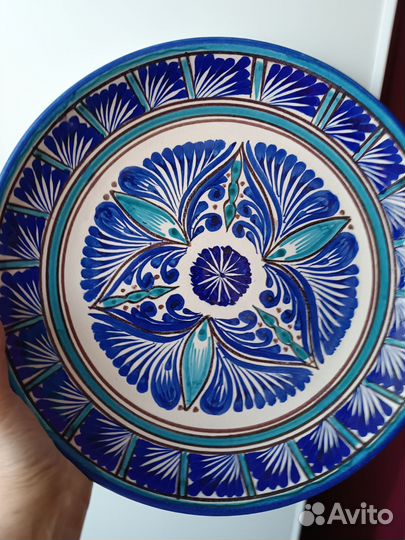 Керамическое блюдо