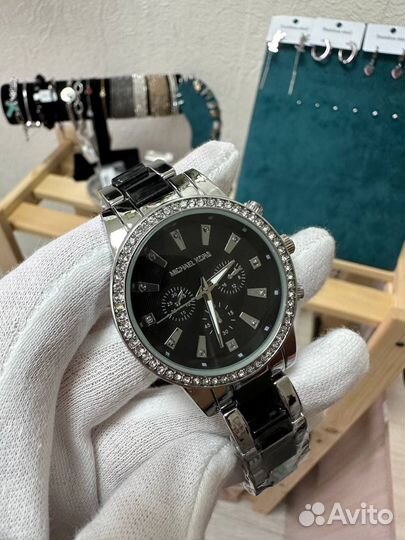 Часы женские