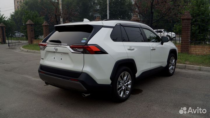 Toyota RAV4 2.5 AT, 2019, 20 000 км