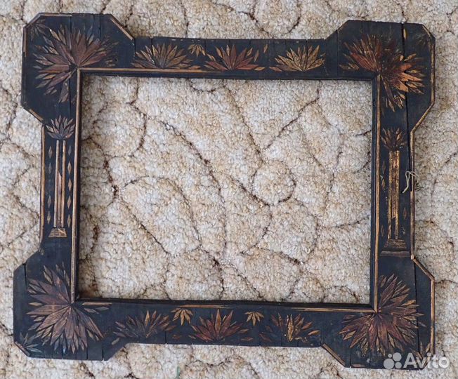 Старинная рамка для фотографий